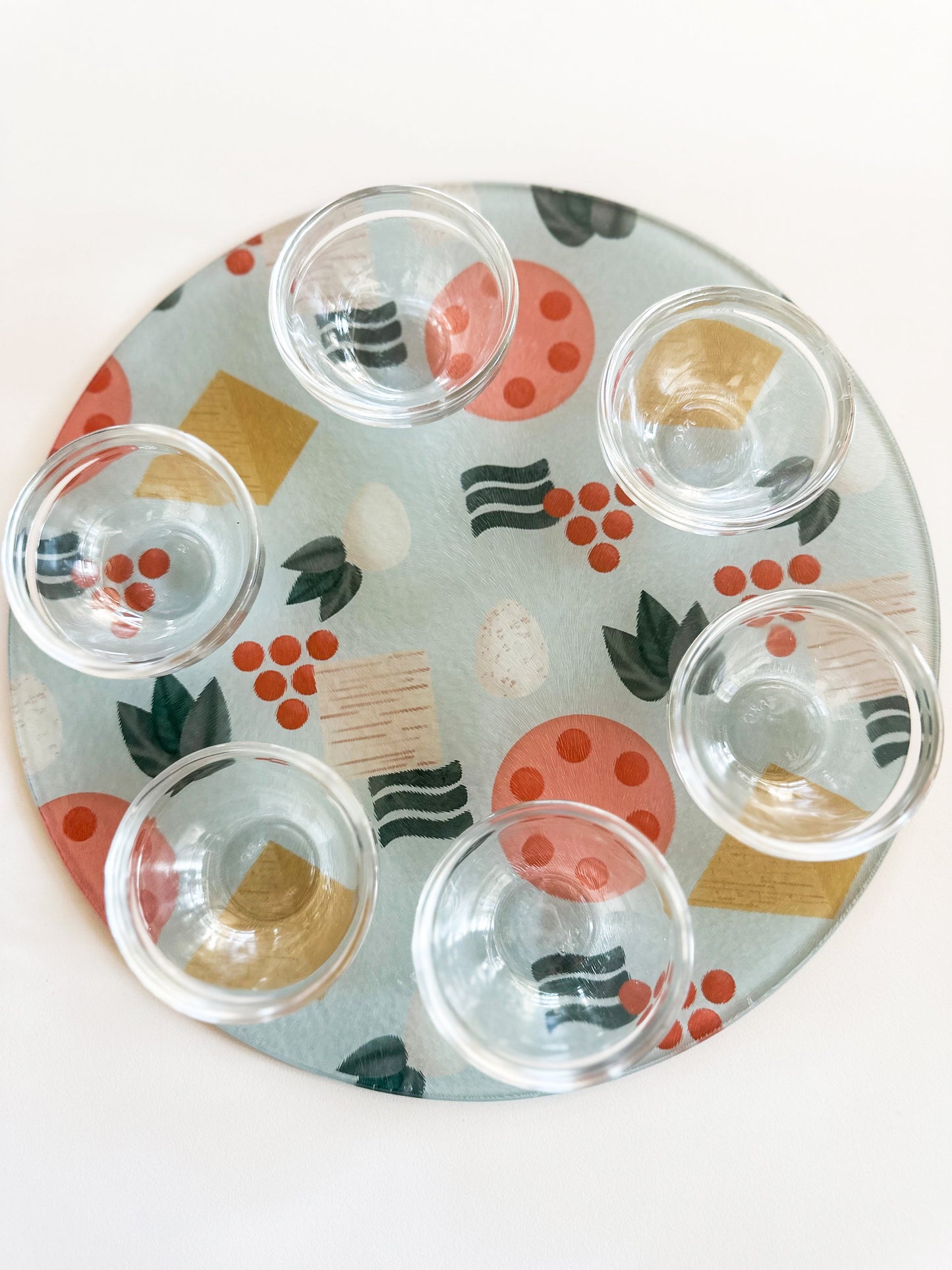 Modern Pesach Seder Plate